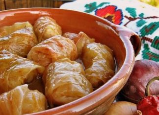 Tradicionalna sarma od kiselog kupusa Tradicionalna sarma od kiselog kupusa - featured image